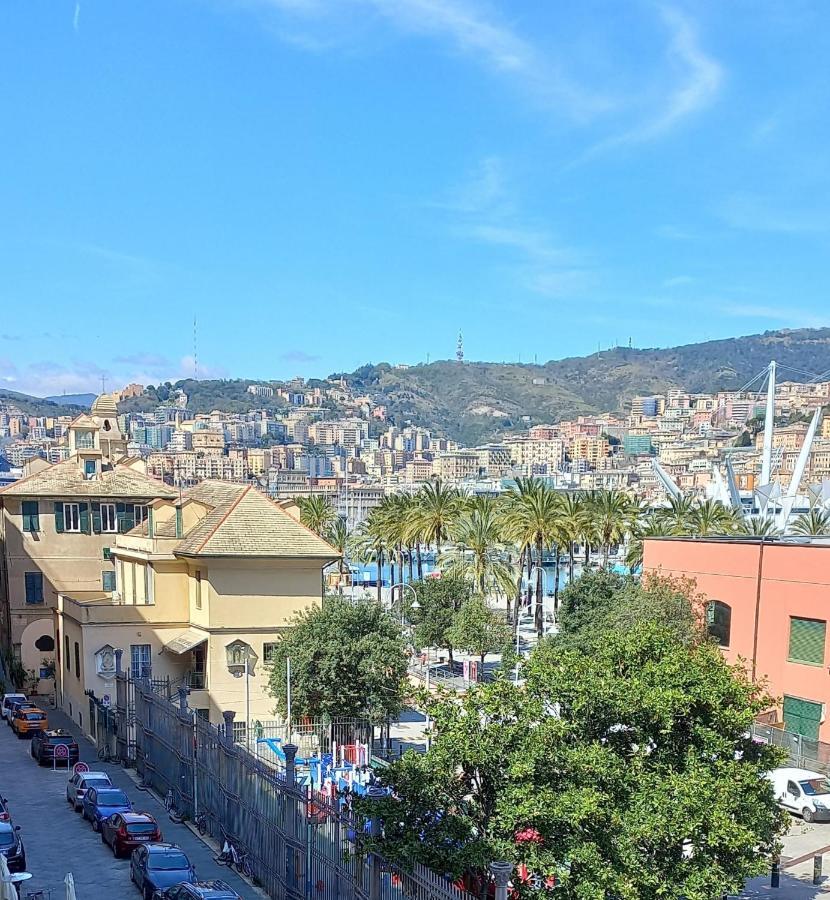 Ad Un Passo Dall'Acquario In Zona Expo Genua Exterior foto